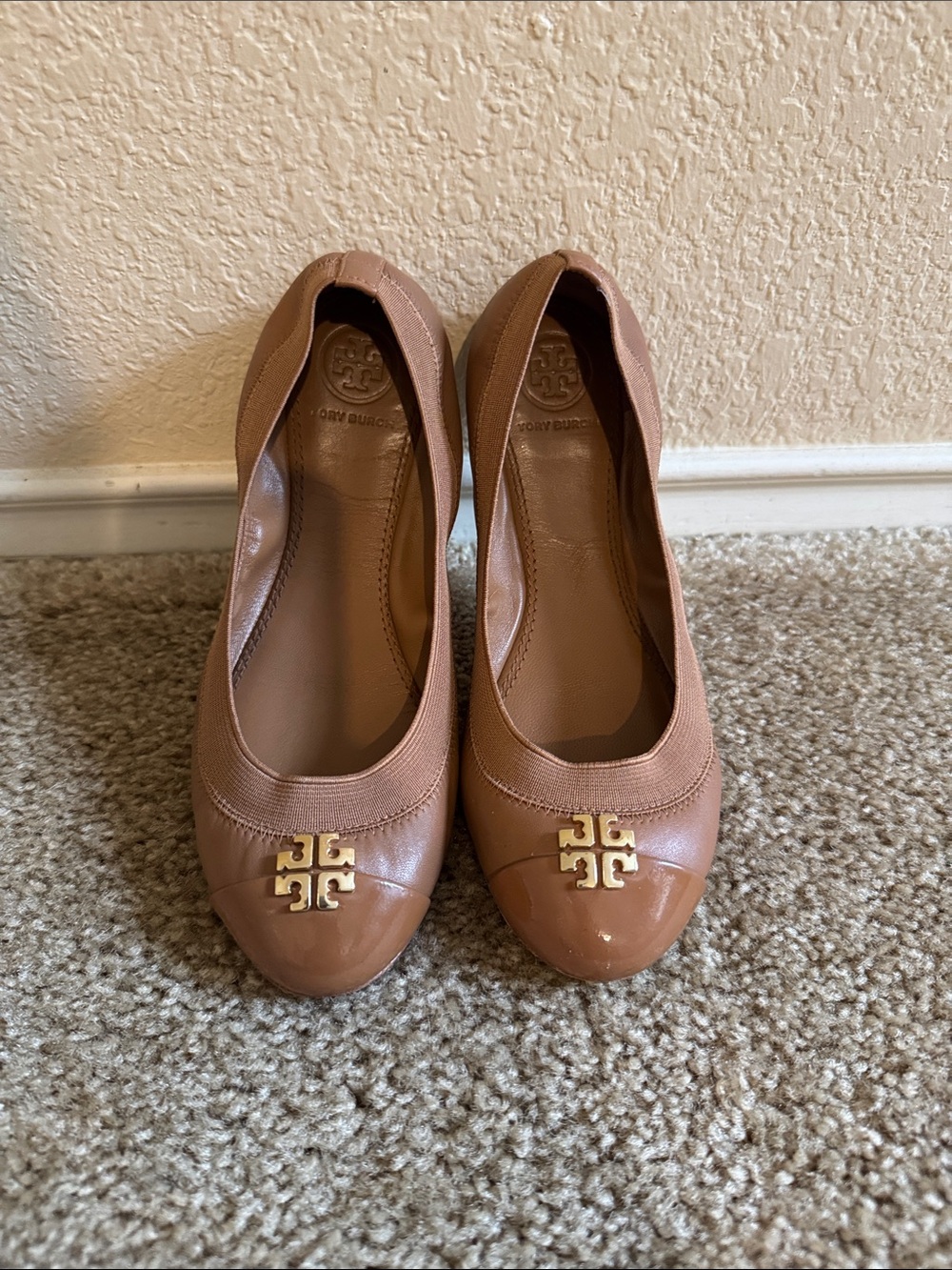 Tory Burch Tan Leather Logo Cap-Toe Ballet Flats size 36